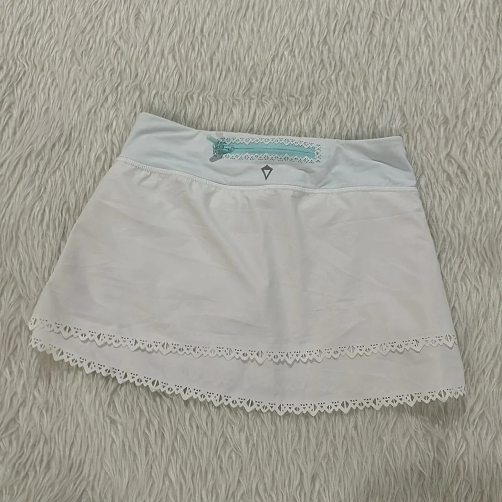 Ivivva white lace pattern skort athletic skirt size 8 - Picture 5 of 6
